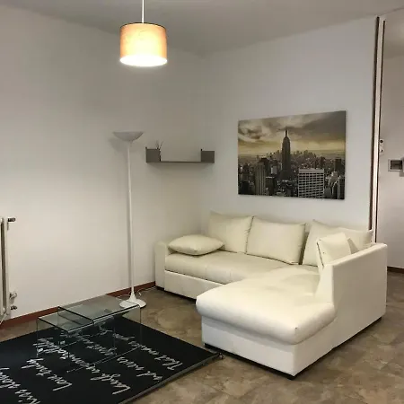 L'alloggio Perfetto Apartment *