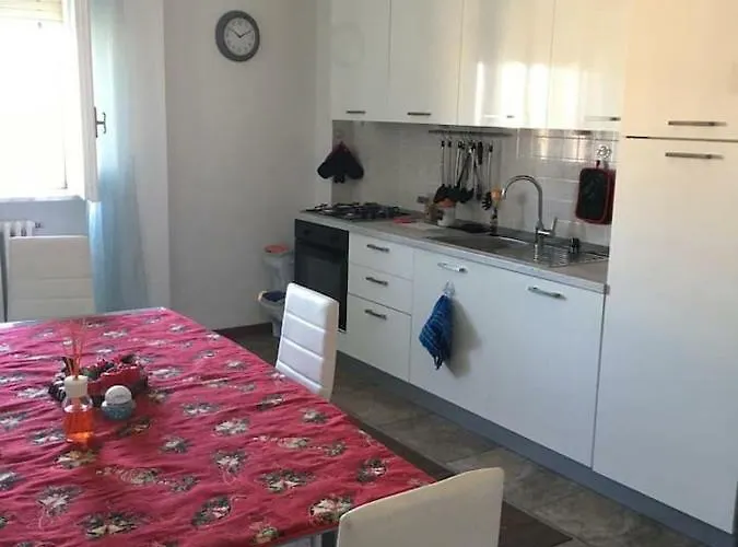 דירה L'alloggio Perfetto פוטיניאנו